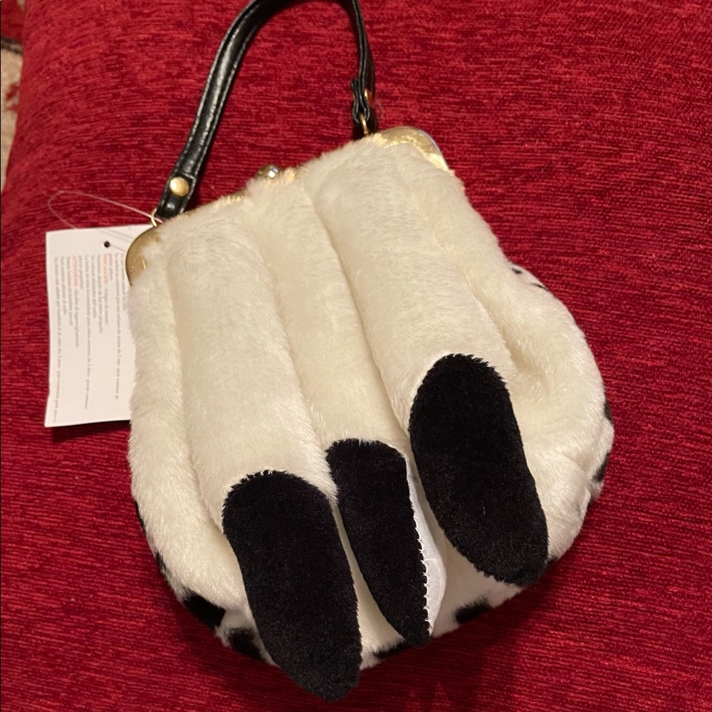 DISNEY STORE ~ CRUELLA DE VIL ~ Purse